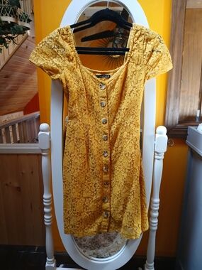 Abercrombie & Fitch Mustard Yellow Lace Button-Front Mini Dress